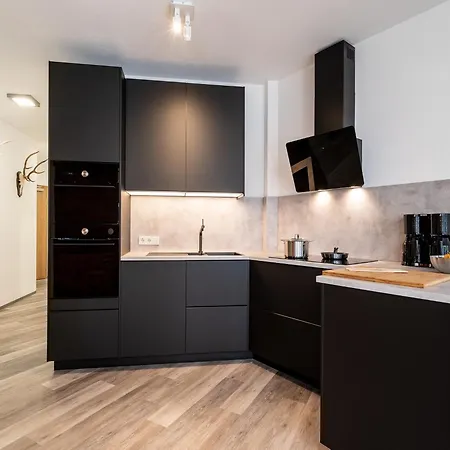 In Near Slopes * Alpendorf (Salzburg)